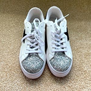 Steve Madden tennis shoes